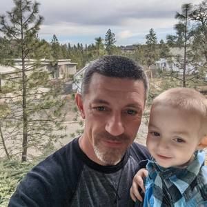 Meet your Posher, Christopher